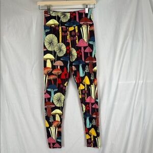 Women's LA Soul Colorful Mushroom Leggings Size Small